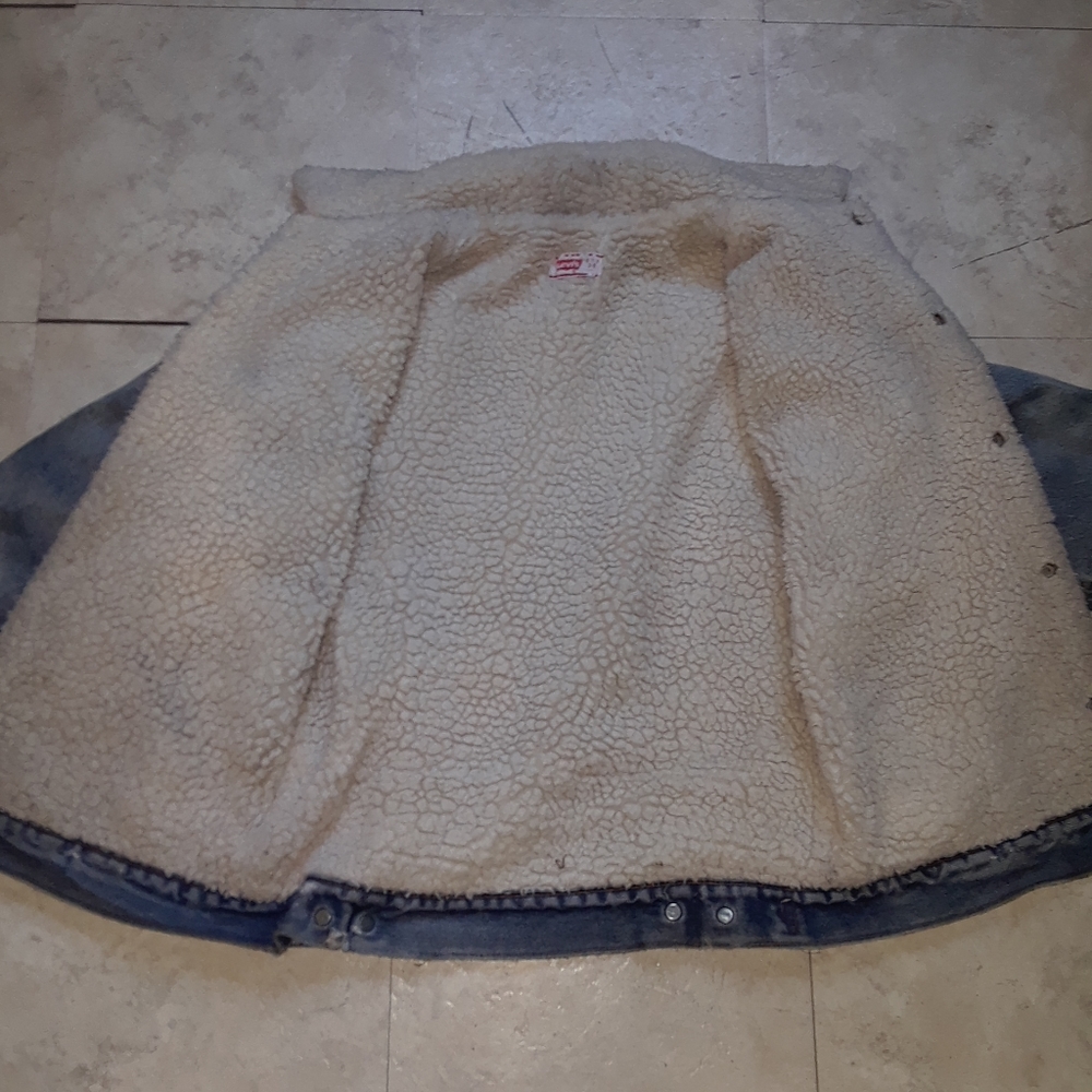 Vintage Levi's Orange Tab Sherpa Lined Denim Jacket - Picture 7 of 9